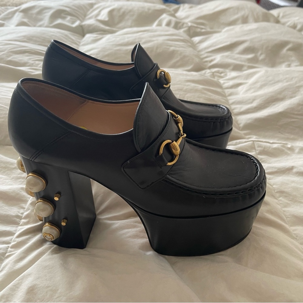 Gucci loafer platform heels with pearl heels new never worn